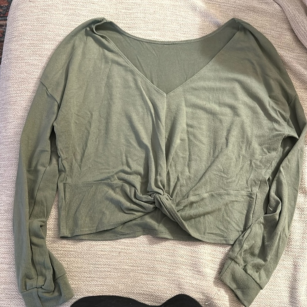 Beyond Yoga sweater